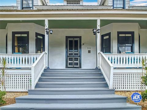 Tiny photo for 511 E Mirror Lake Drive, Fruitland Park, FL 34731 (MLS # O6336425)