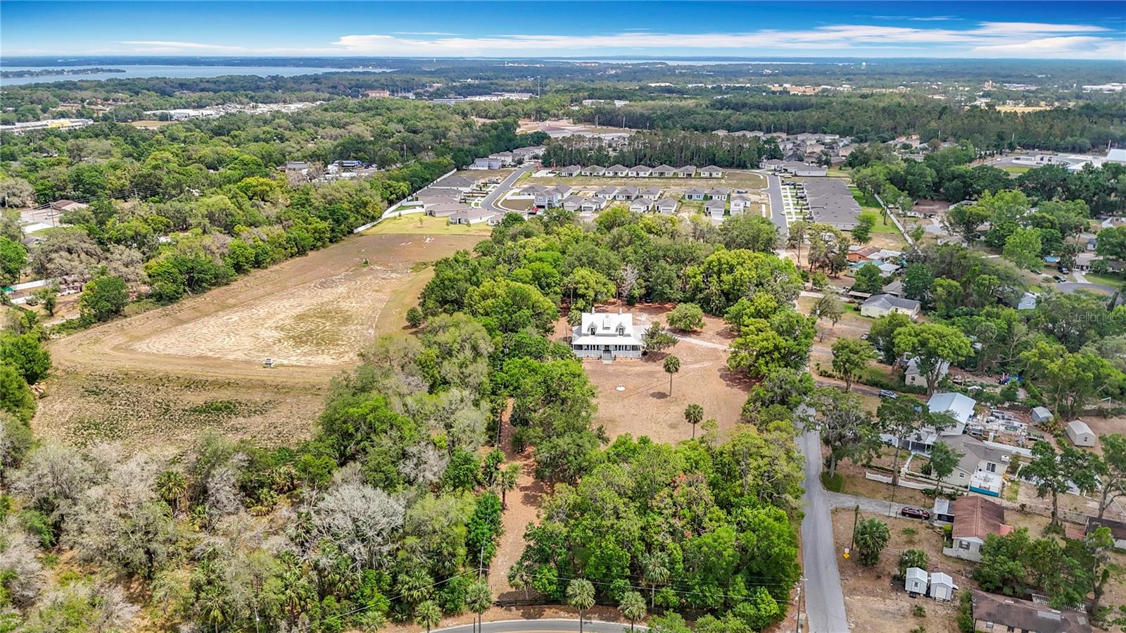 FRUITLAND PARK - Commercial Sale