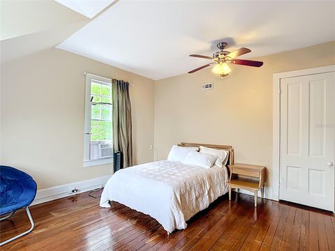 Tiny photo for 511 E Mirror Lake Drive, Fruitland Park, FL 34731 (MLS # O6336425)