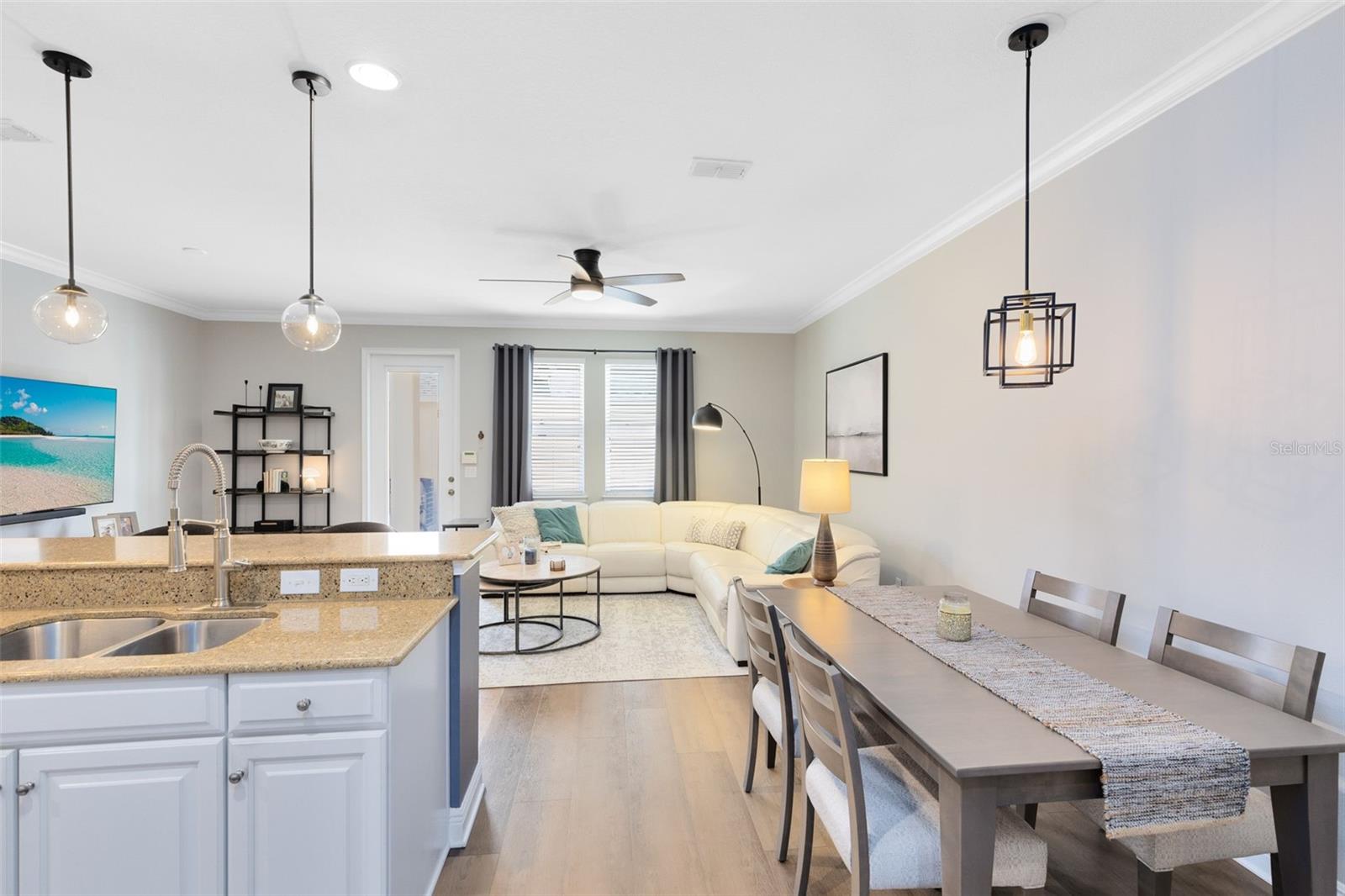 SAVANNAH PARK - Residential