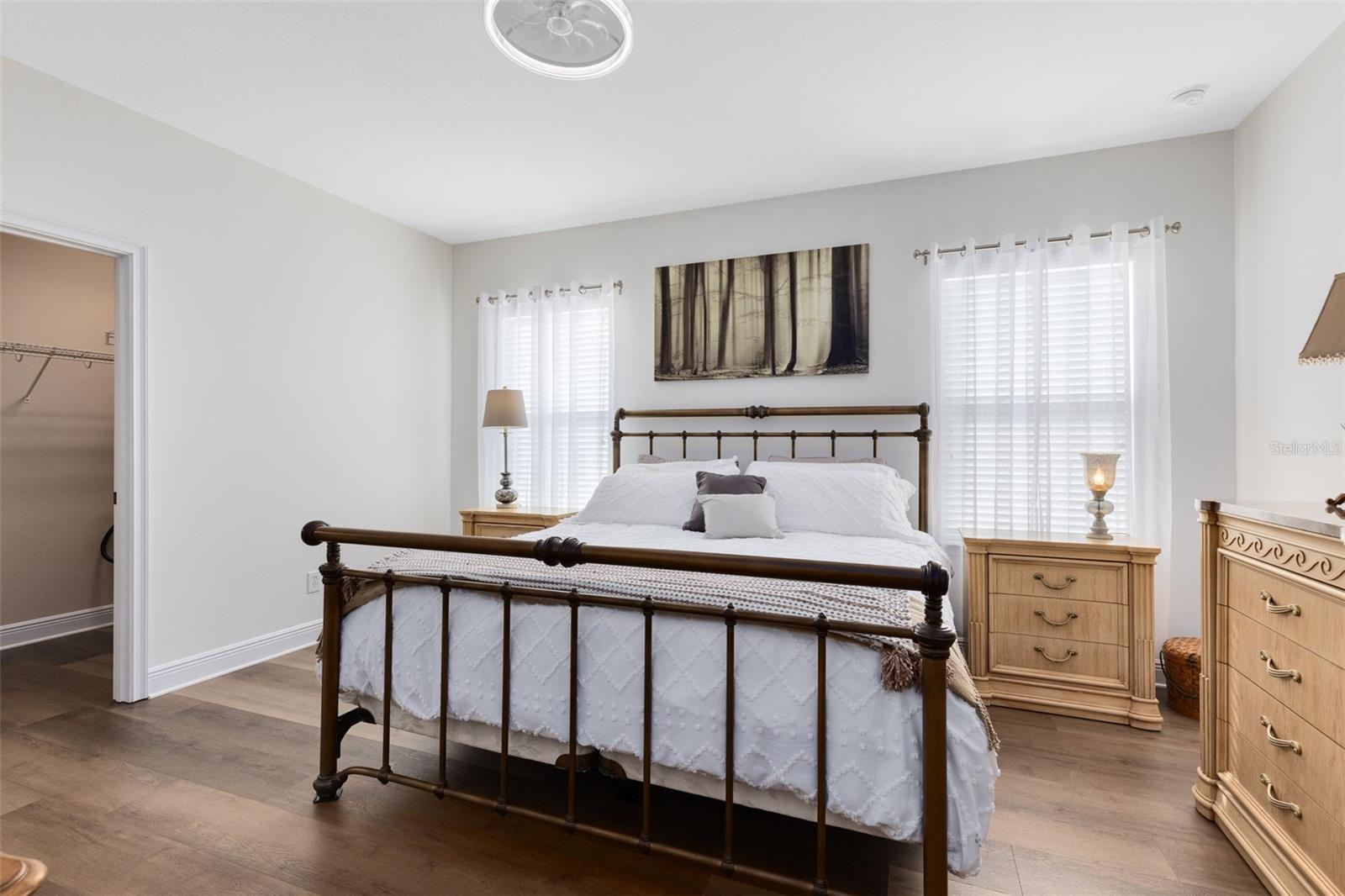 SAVANNAH PARK - Residential