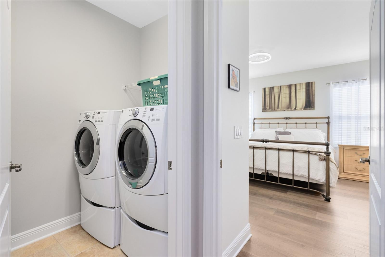 SAVANNAH PARK - Residential