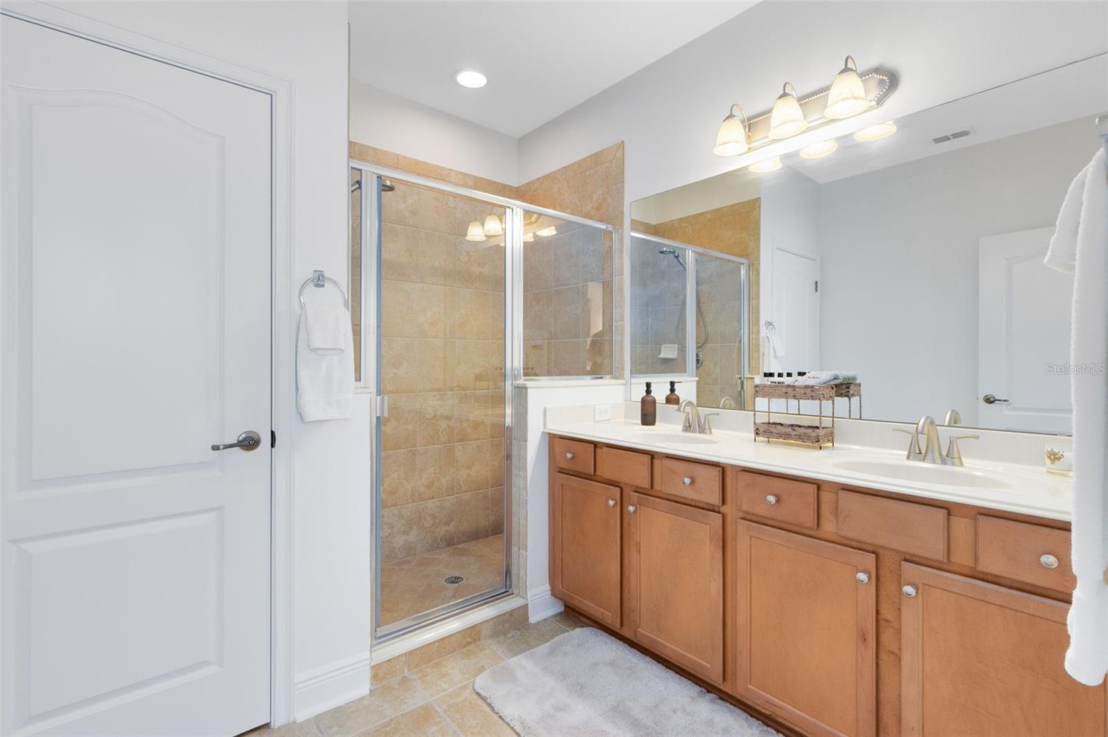 SAVANNAH PARK - Residential