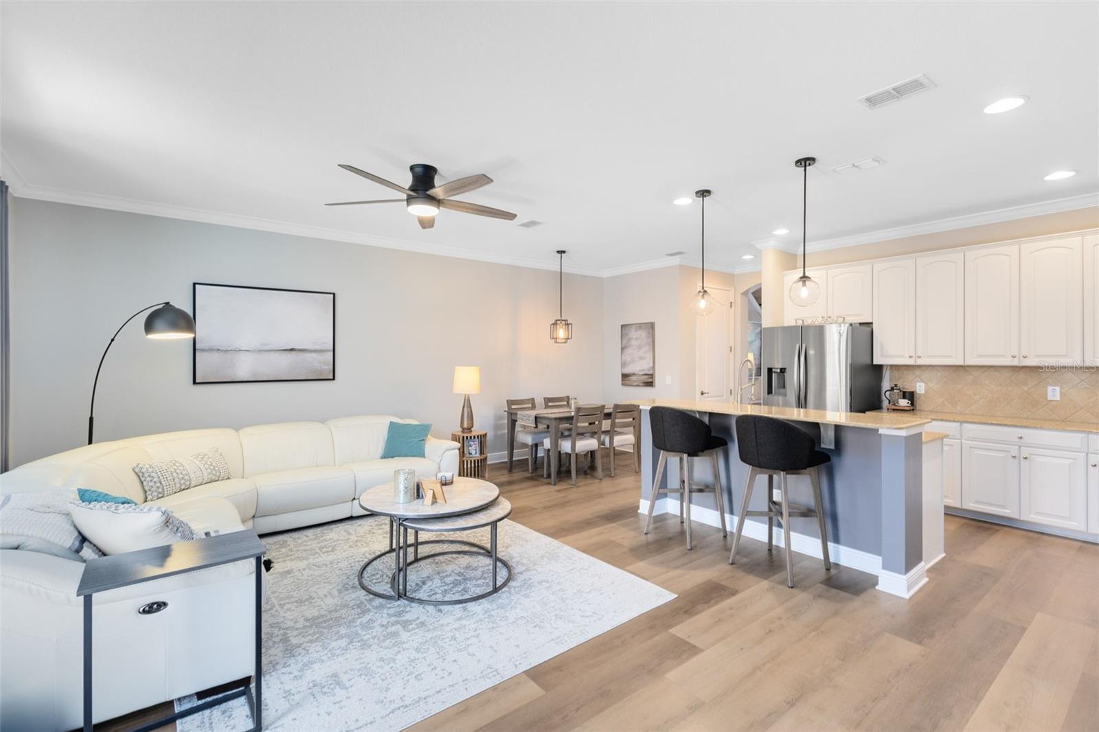 SAVANNAH PARK - Residential