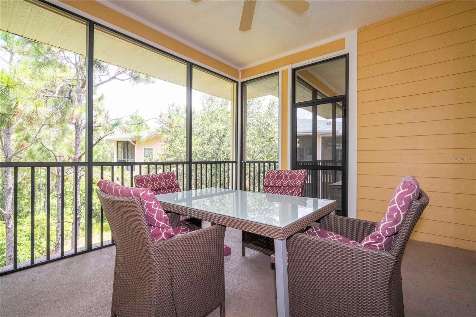 CARIBE COVE PH 02 CONDO - Residential