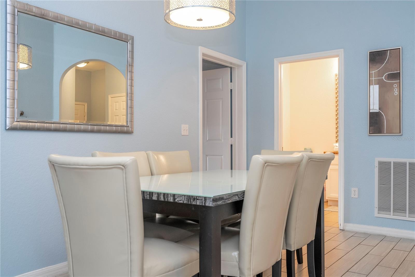 CARIBE COVE PH 02 CONDO - Residential