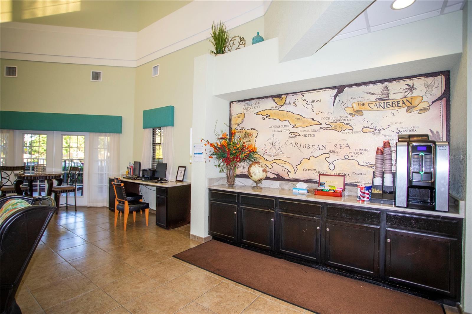CARIBE COVE PH 02 CONDO - Residential