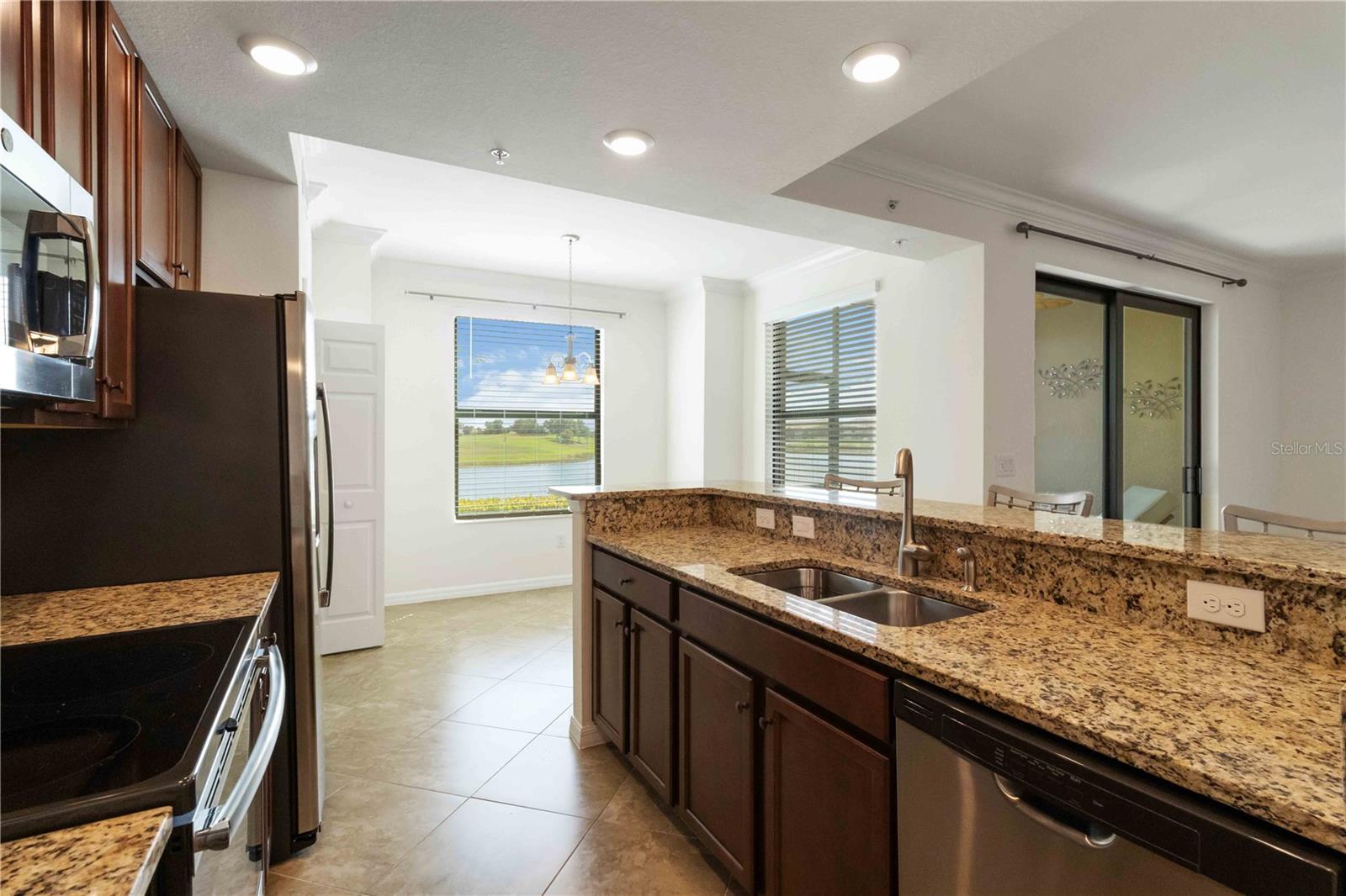VERANDA IV AT LAKEWOOD NATIONAL PH II - Residential