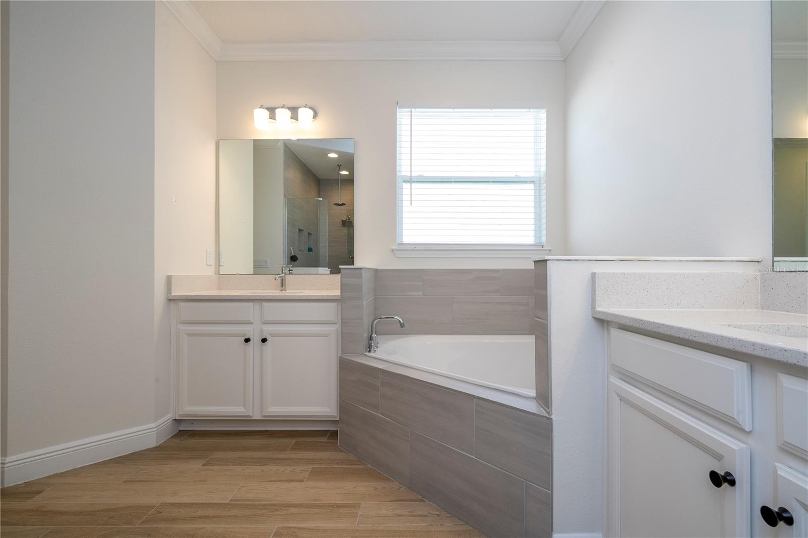 HARTWOOD LANDING - Residential