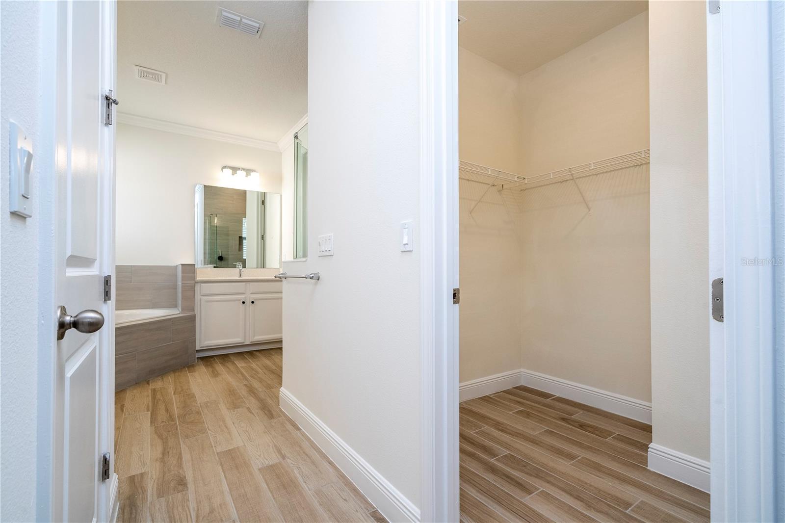 HARTWOOD LANDING - Residential