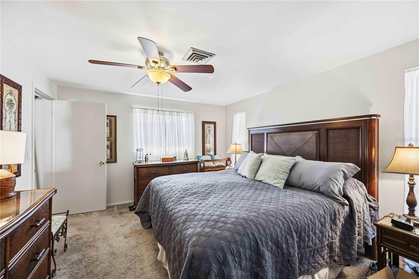 VENICE GARDENS - Residential