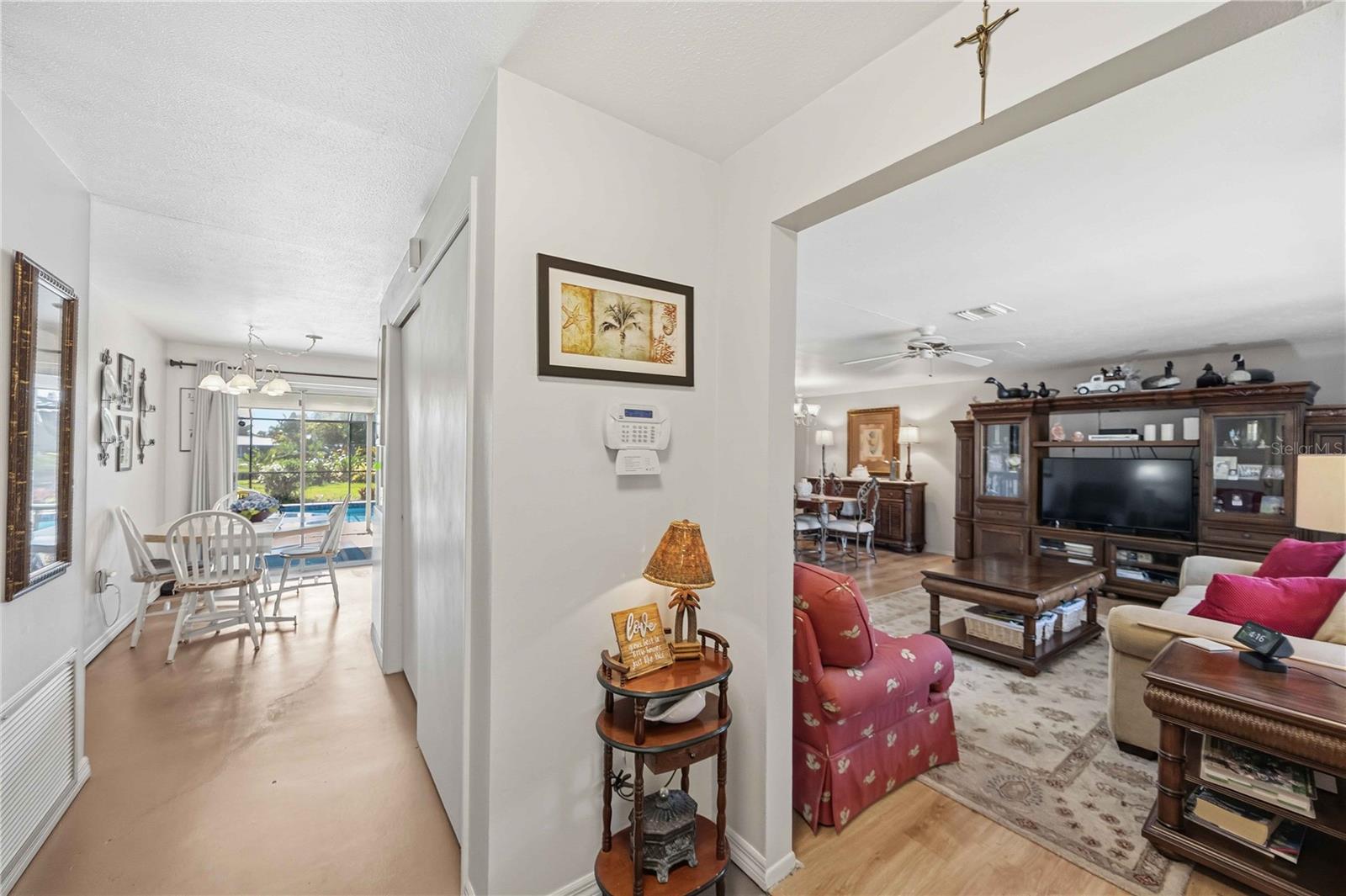 VENICE GARDENS - Residential