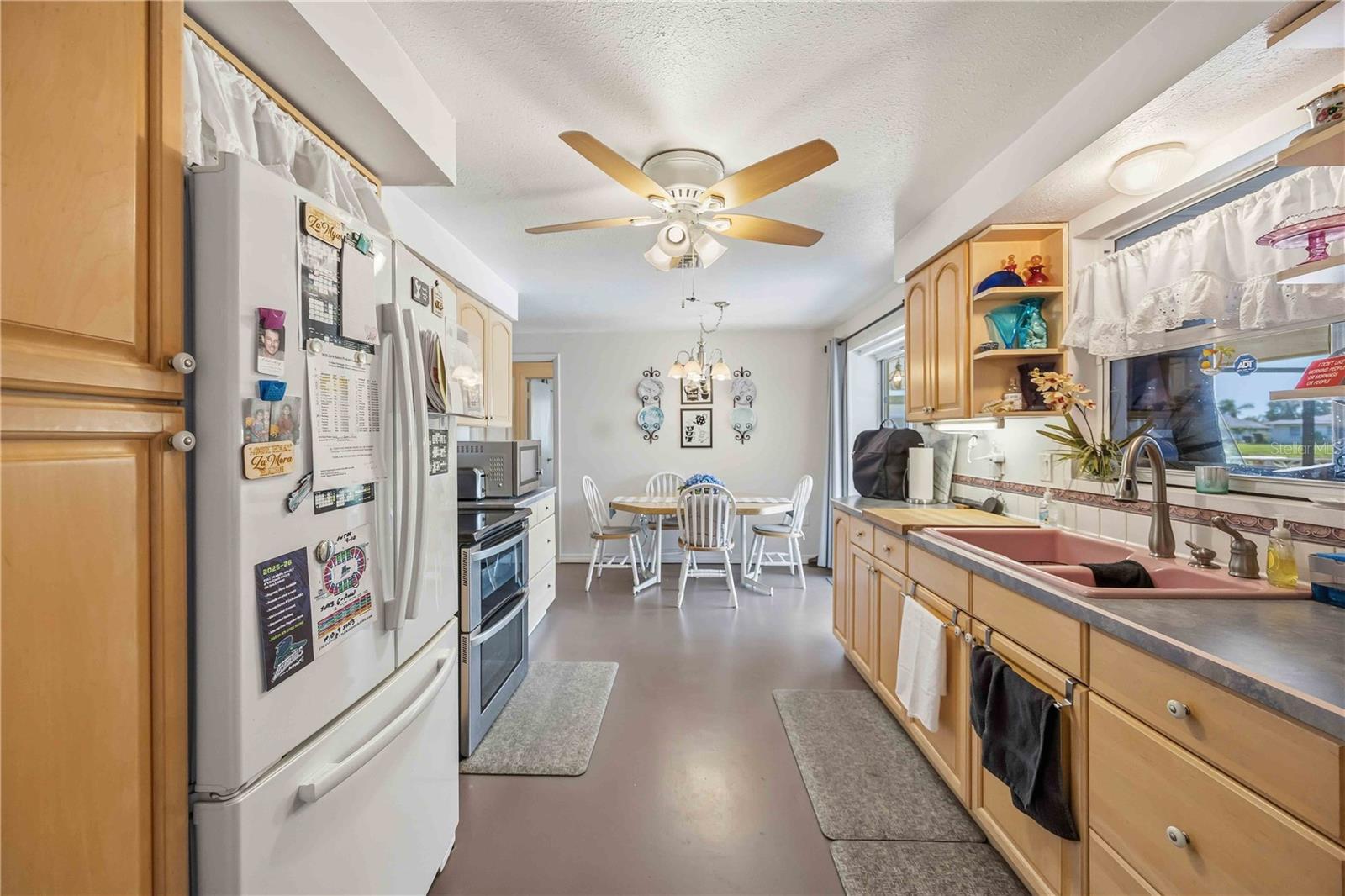 VENICE GARDENS - Residential