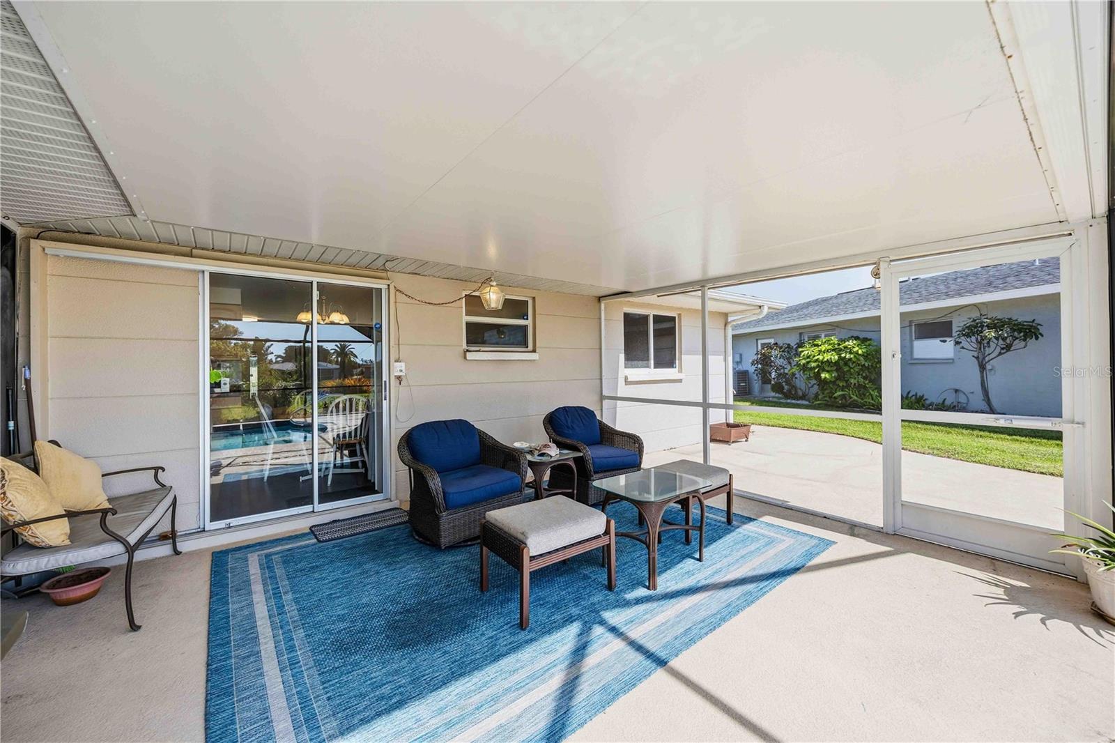 VENICE GARDENS - Residential