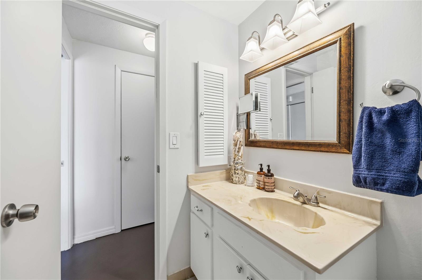 VENICE GARDENS - Residential