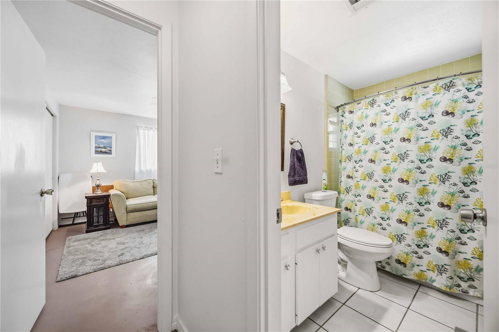 VENICE GARDENS - Residential