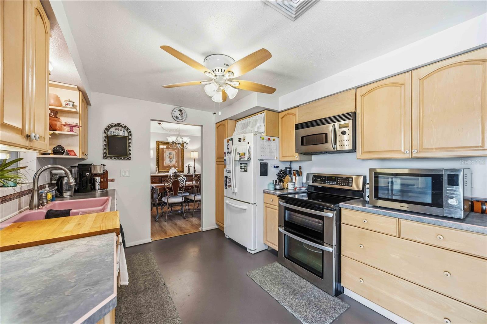 VENICE GARDENS - Residential