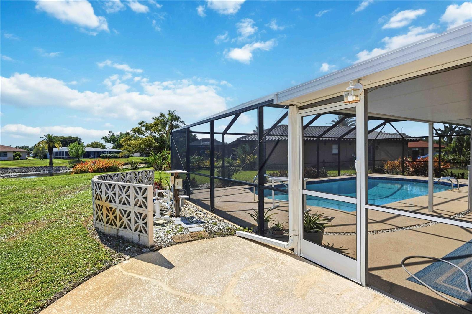 VENICE GARDENS - Residential