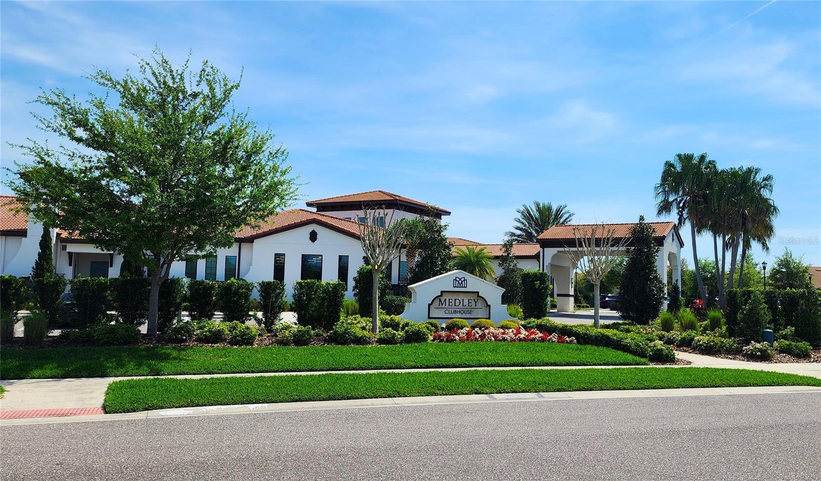 FOREST BROOKE ACTIVE ADULT PH - Residential Lease