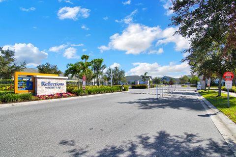 A home in KISSIMMEE