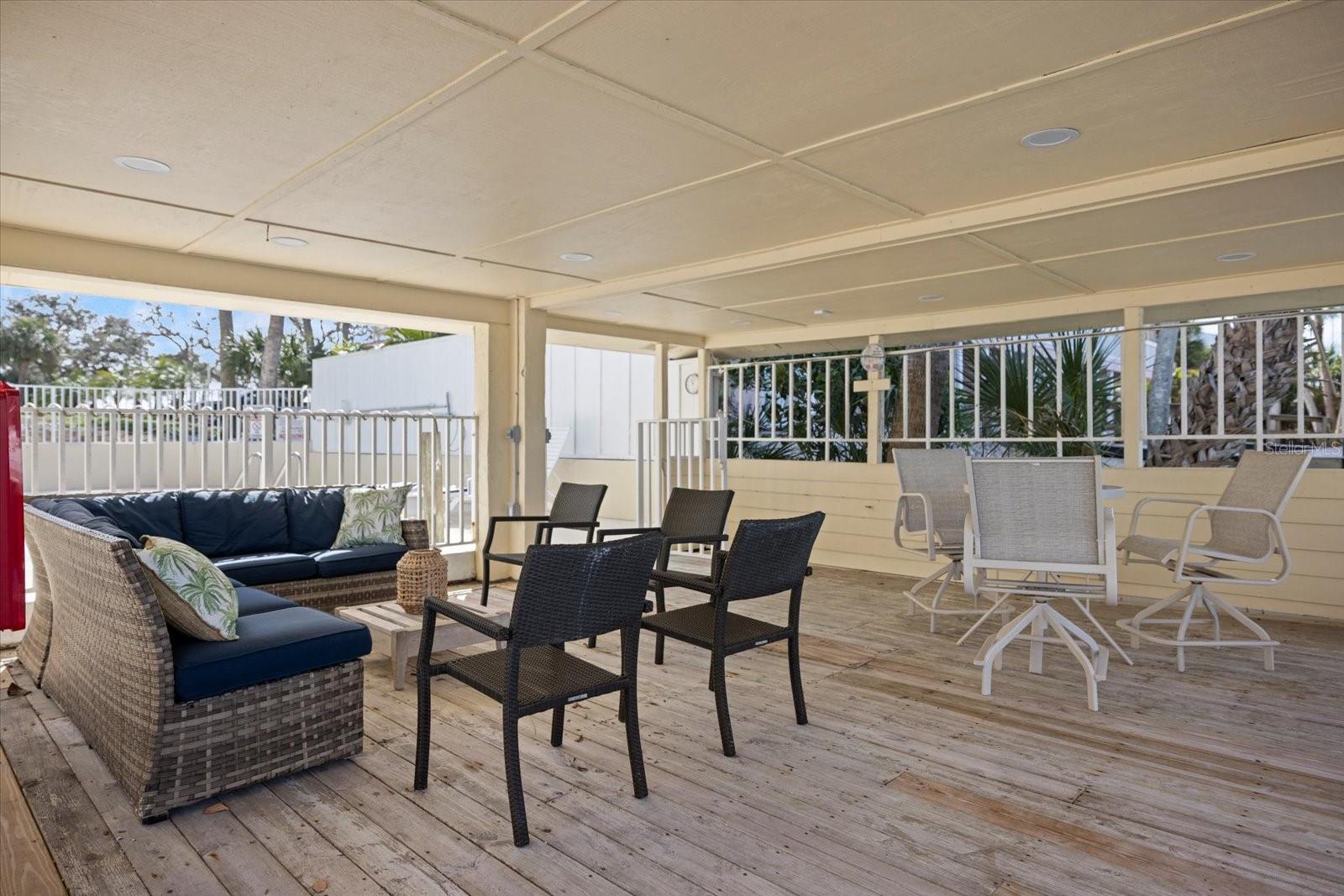 NOKOMIS BAYSHORE CLUB - Residential