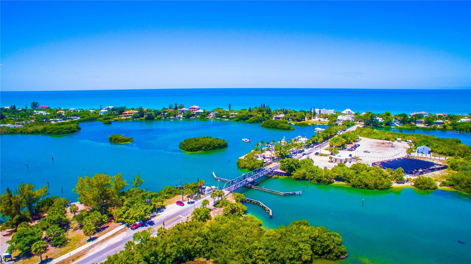 NOKOMIS BAYSHORE CLUB - Residential