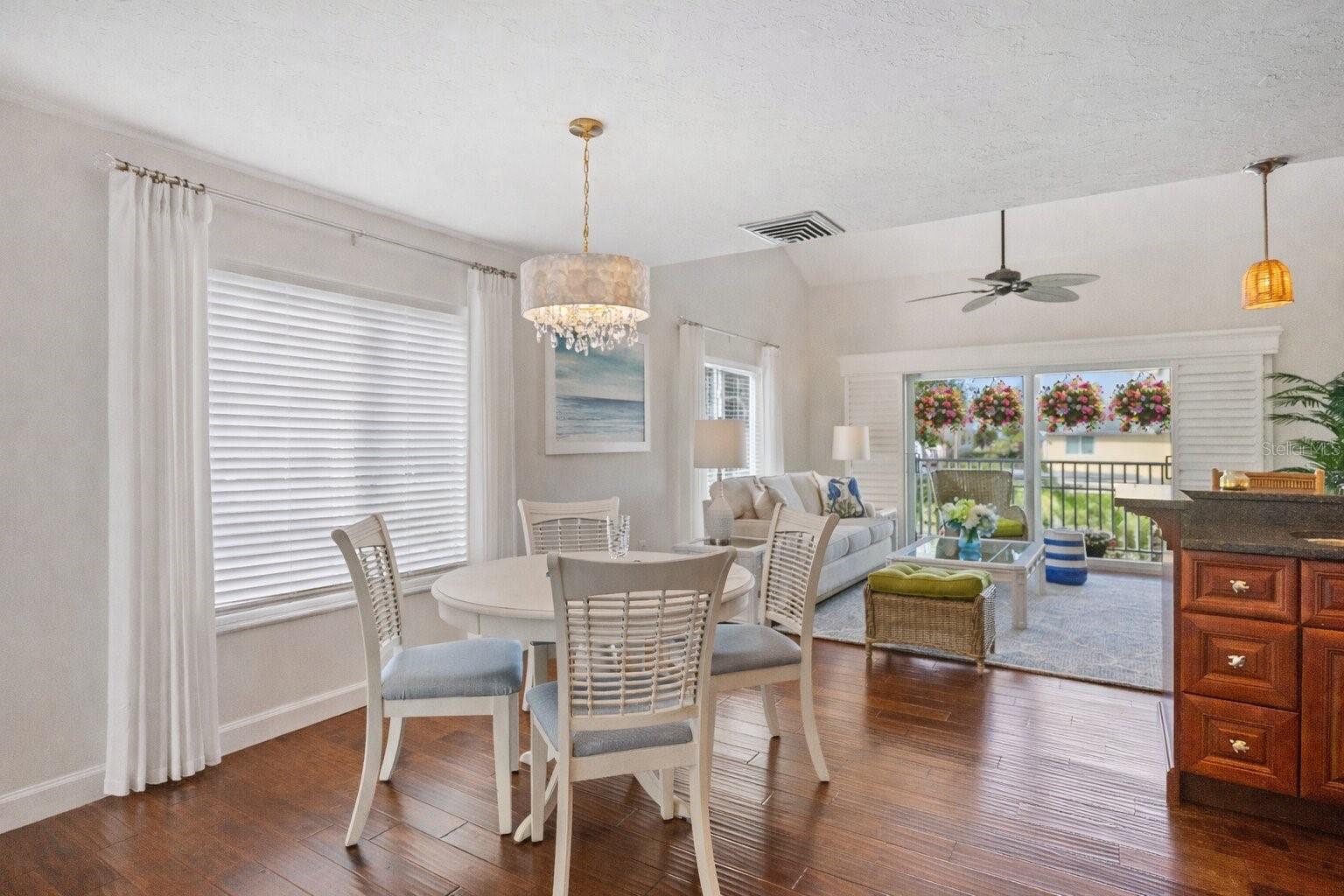 NOKOMIS BAYSHORE CLUB - Residential