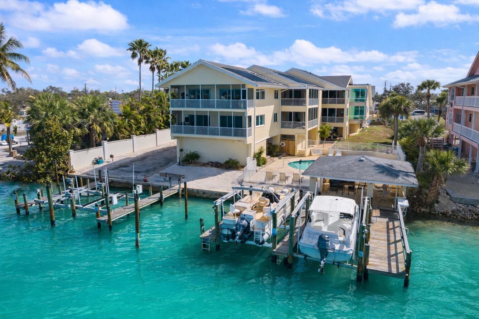 NOKOMIS BAYSHORE CLUB - Residential
