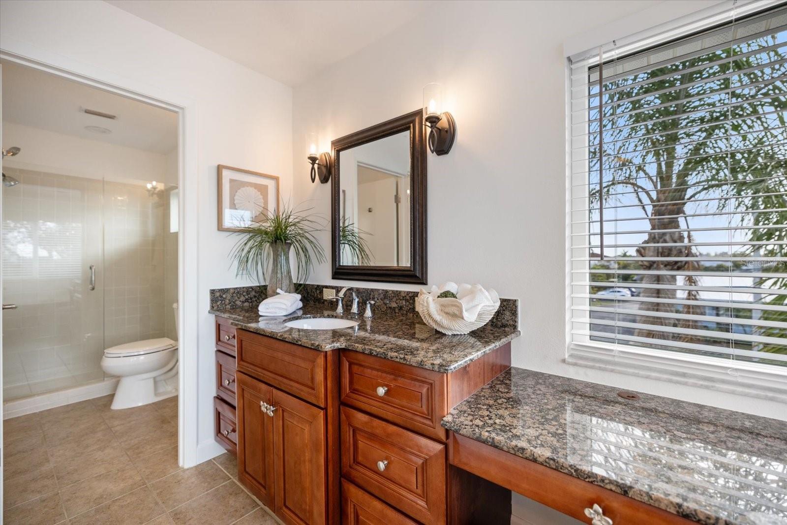 NOKOMIS BAYSHORE CLUB - Residential