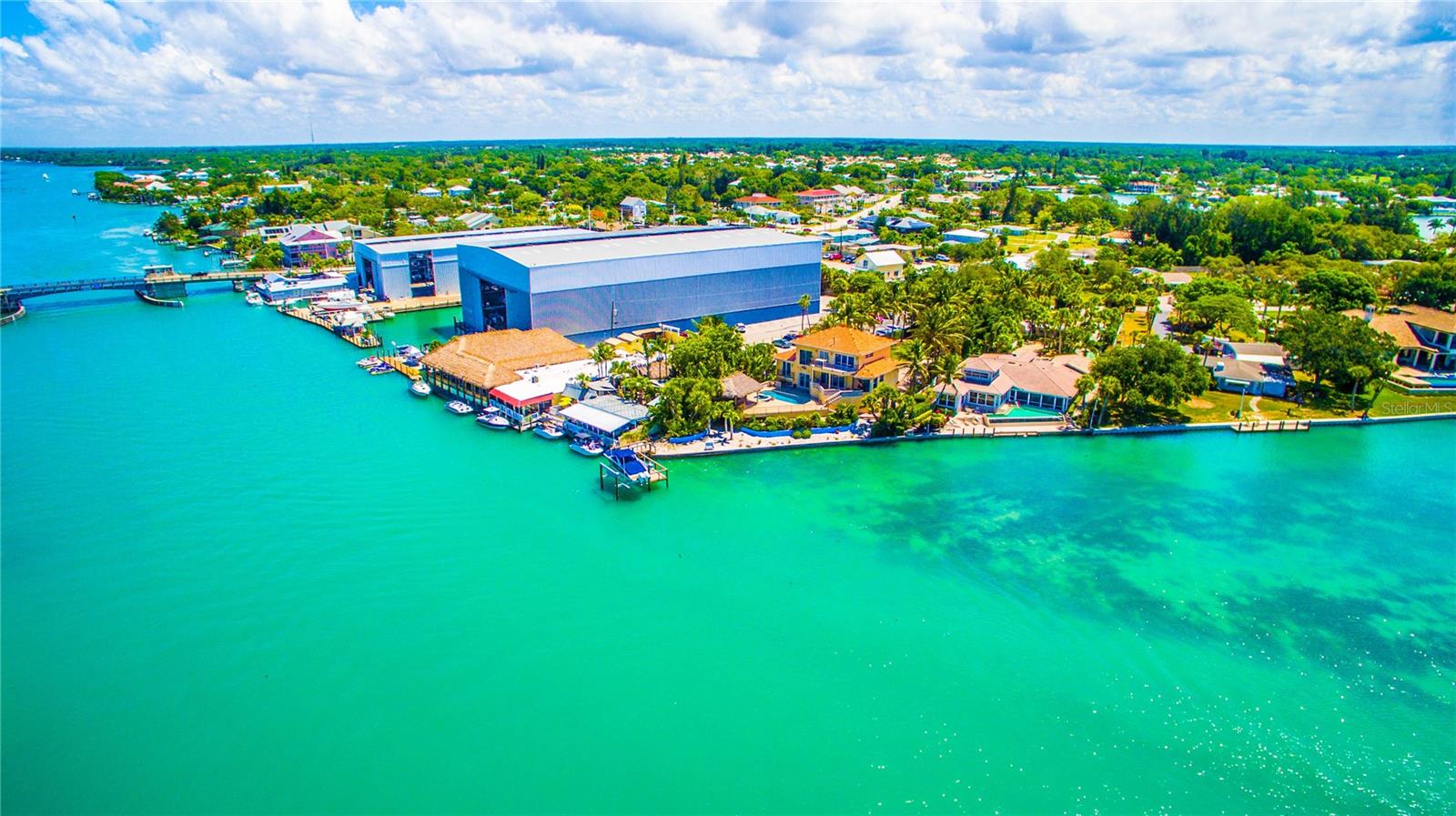 NOKOMIS BAYSHORE CLUB - Residential