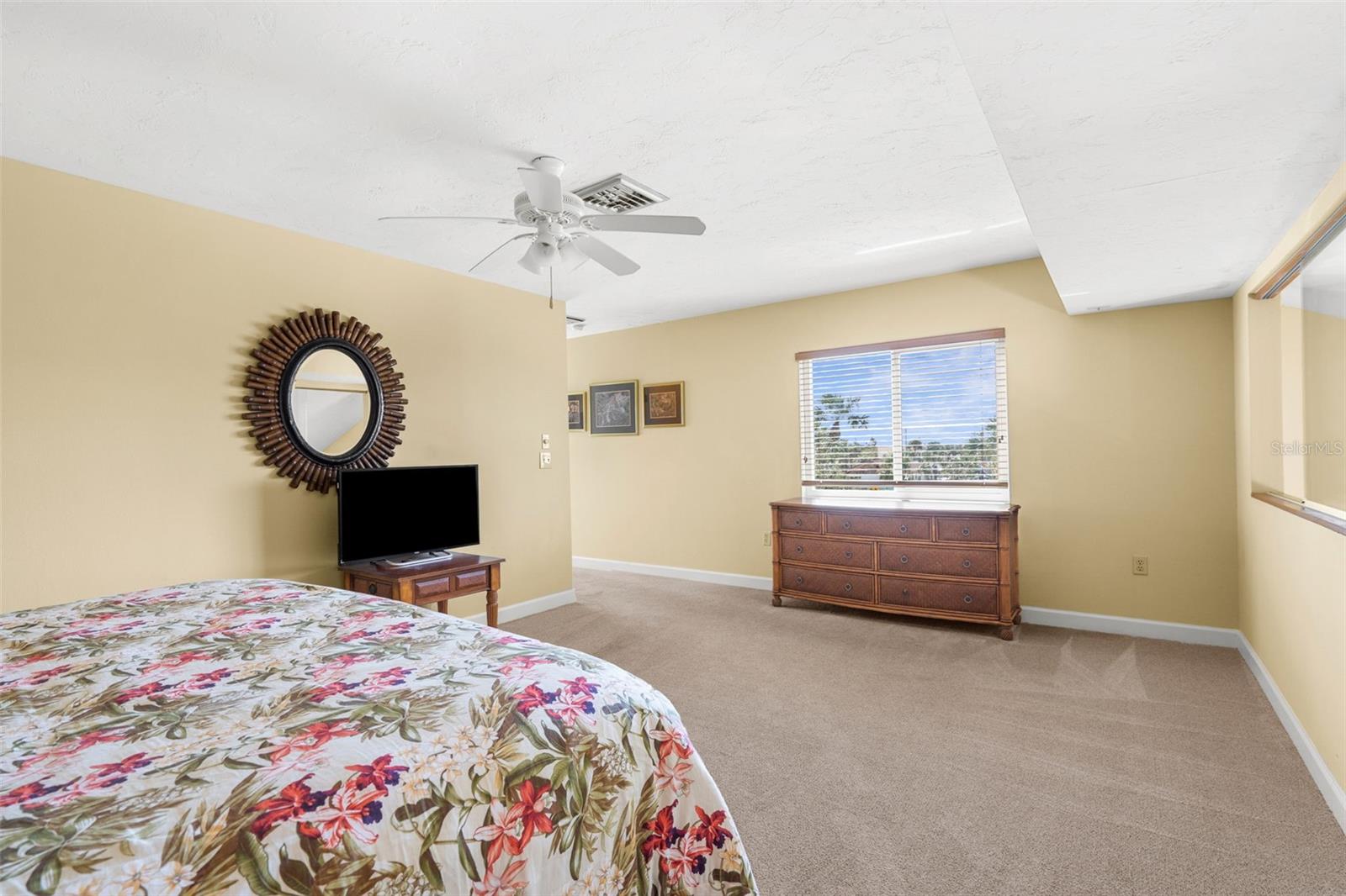 NOKOMIS BAYSHORE CLUB - Residential