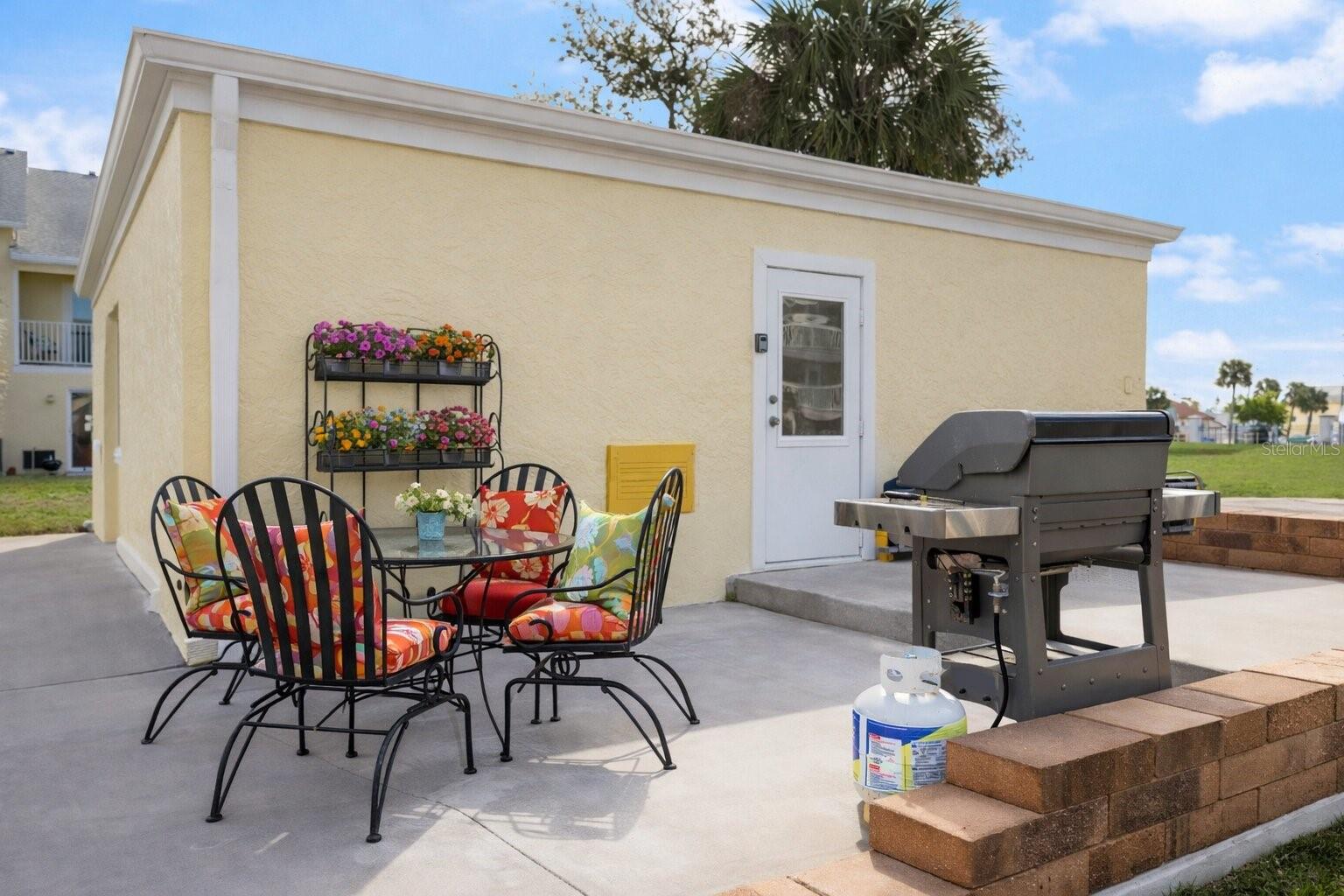 NOKOMIS BAYSHORE CLUB - Residential