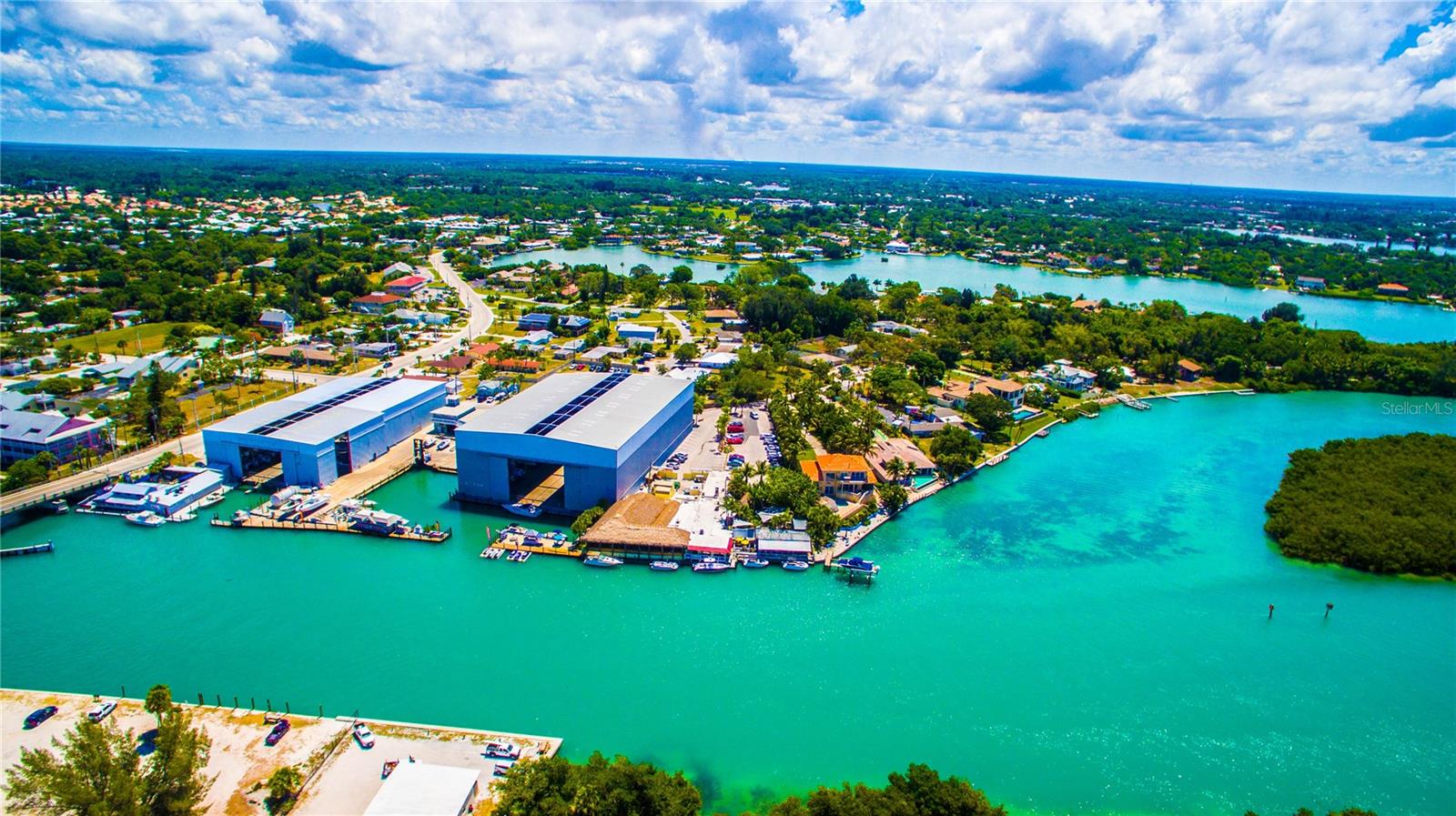 NOKOMIS BAYSHORE CLUB - Residential