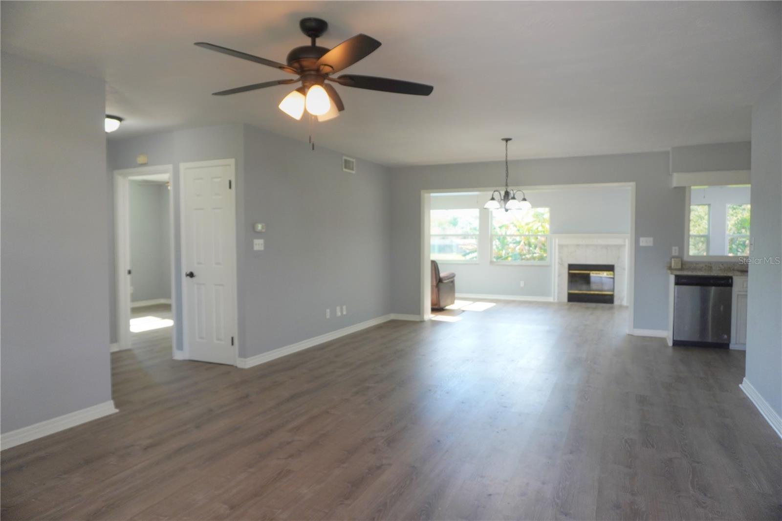 SHERATON SHORES - Residential Lease