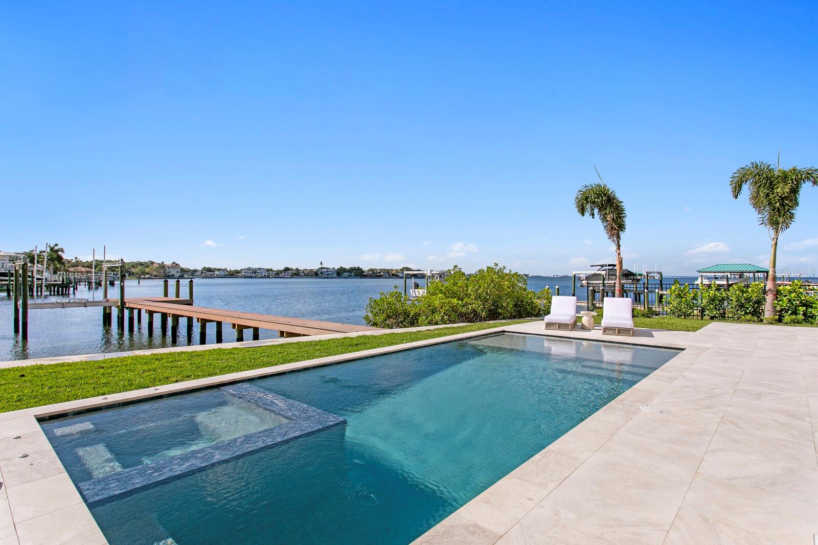 BAYSHORE ESTATES 4 - Residential