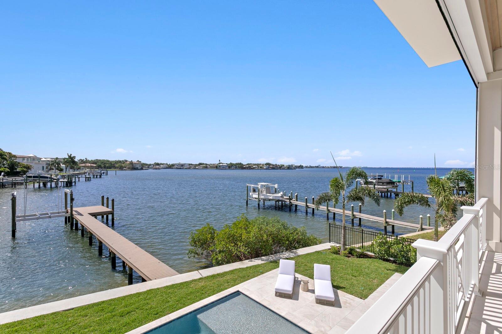 16 SANDPIPER ROAD