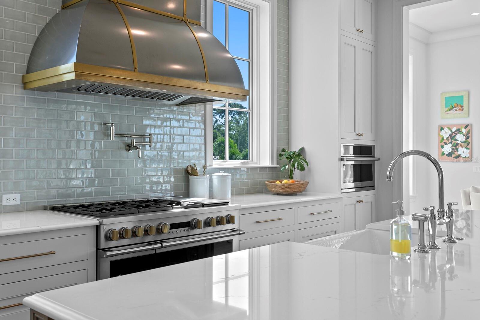 BAYSHORE ESTATES 4 - Residential