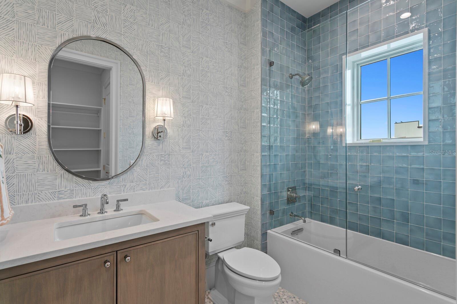 BAYSHORE ESTATES 4 - Residential