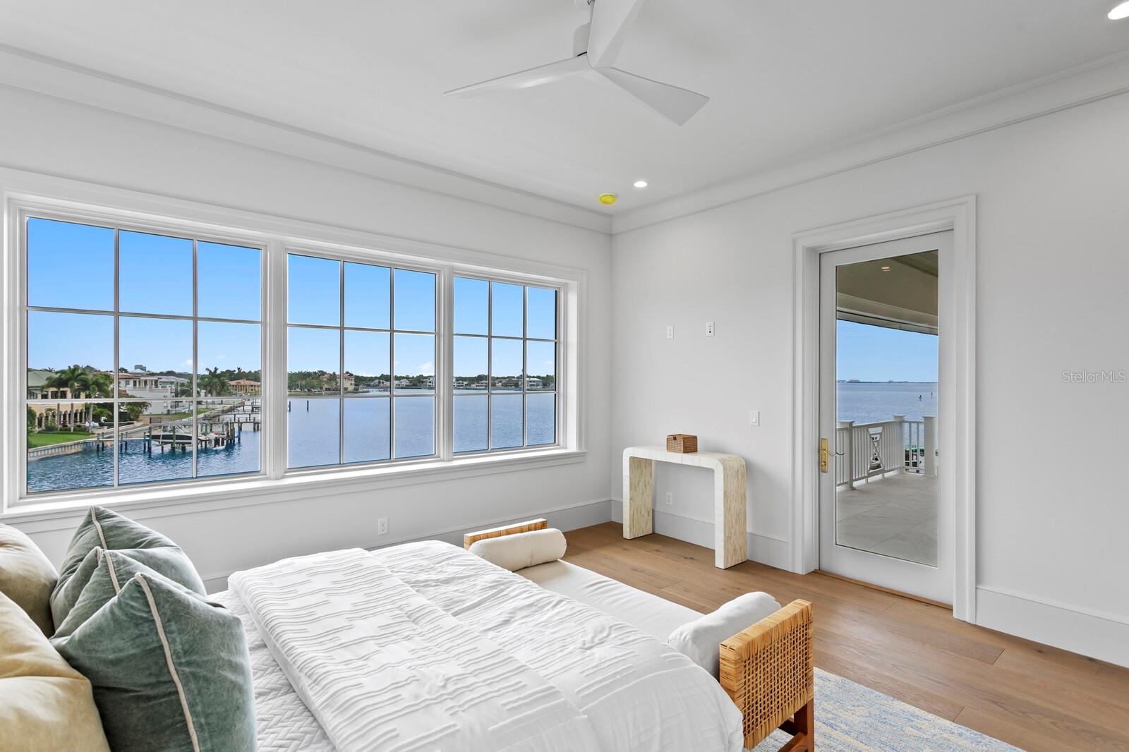 BAYSHORE ESTATES 4 - Residential