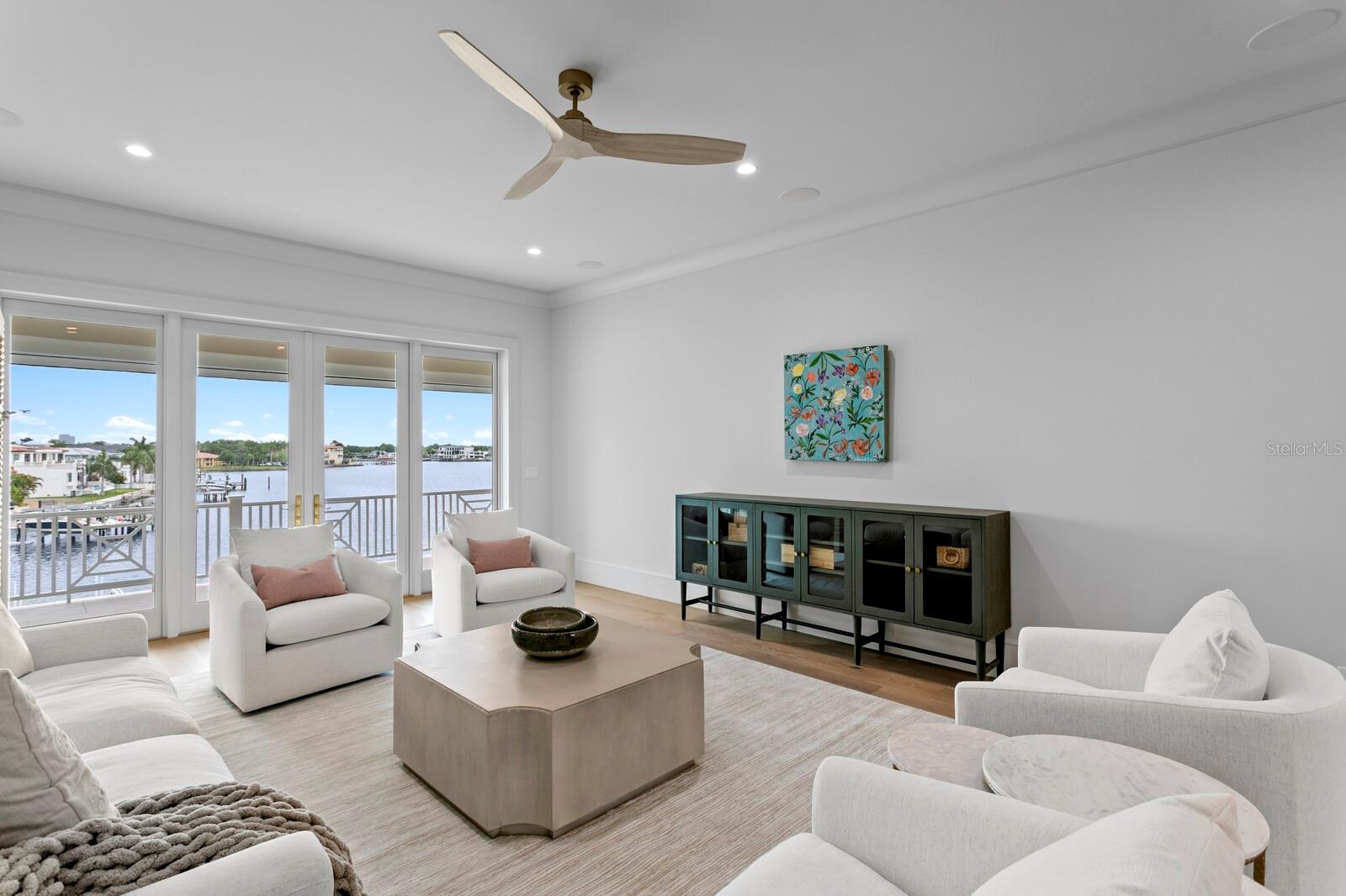 BAYSHORE ESTATES 4 - Residential