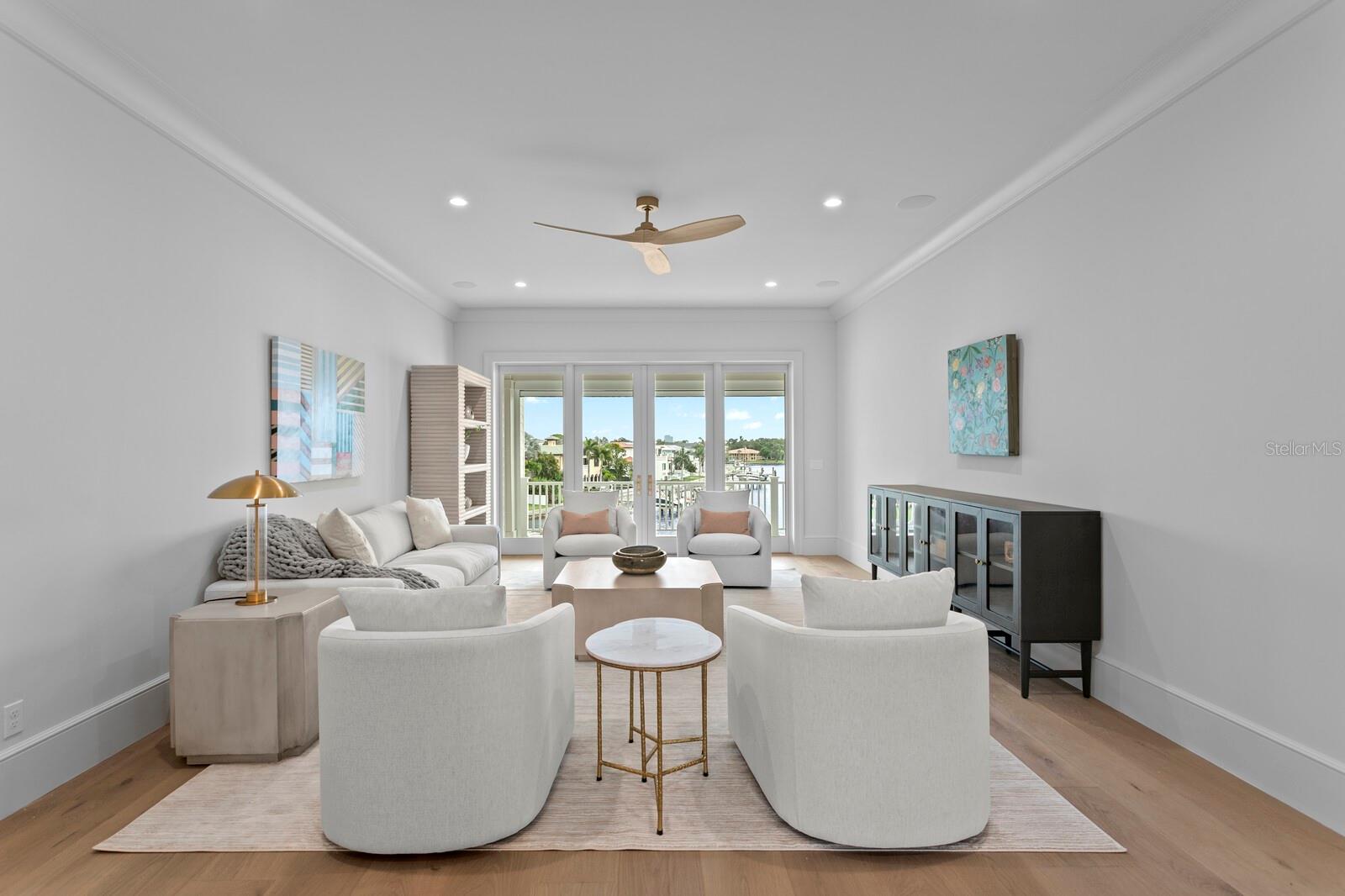 BAYSHORE ESTATES 4 - Residential