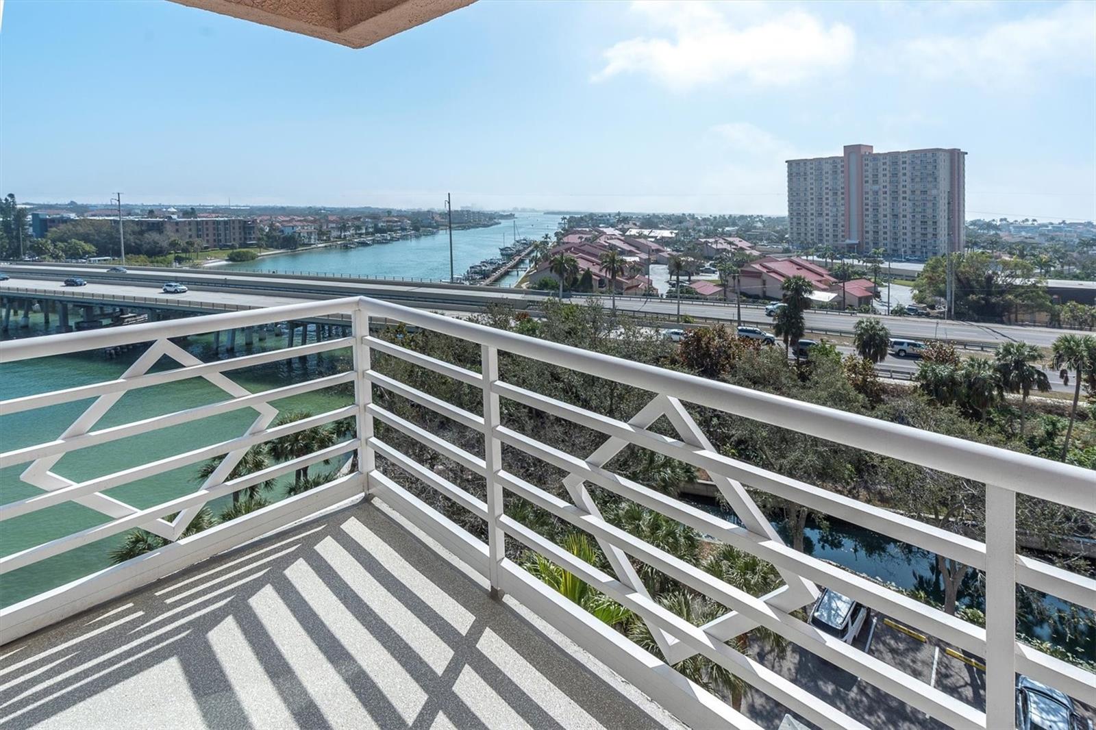 BACOPA BAY CONDO - Residential