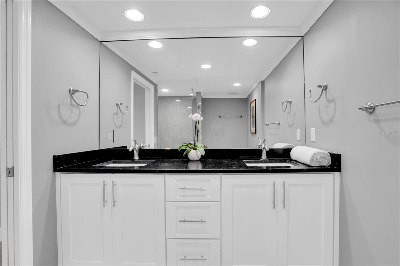 BACOPA BAY CONDO - Residential