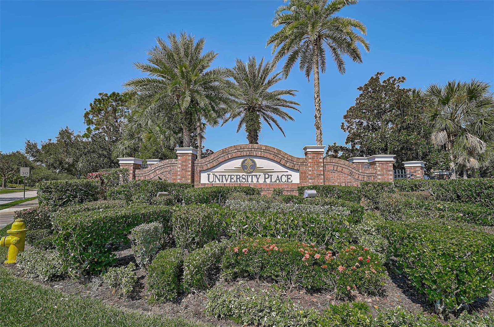 ASHLEY TRACE AT UNIVERSITY PLACE - Residential