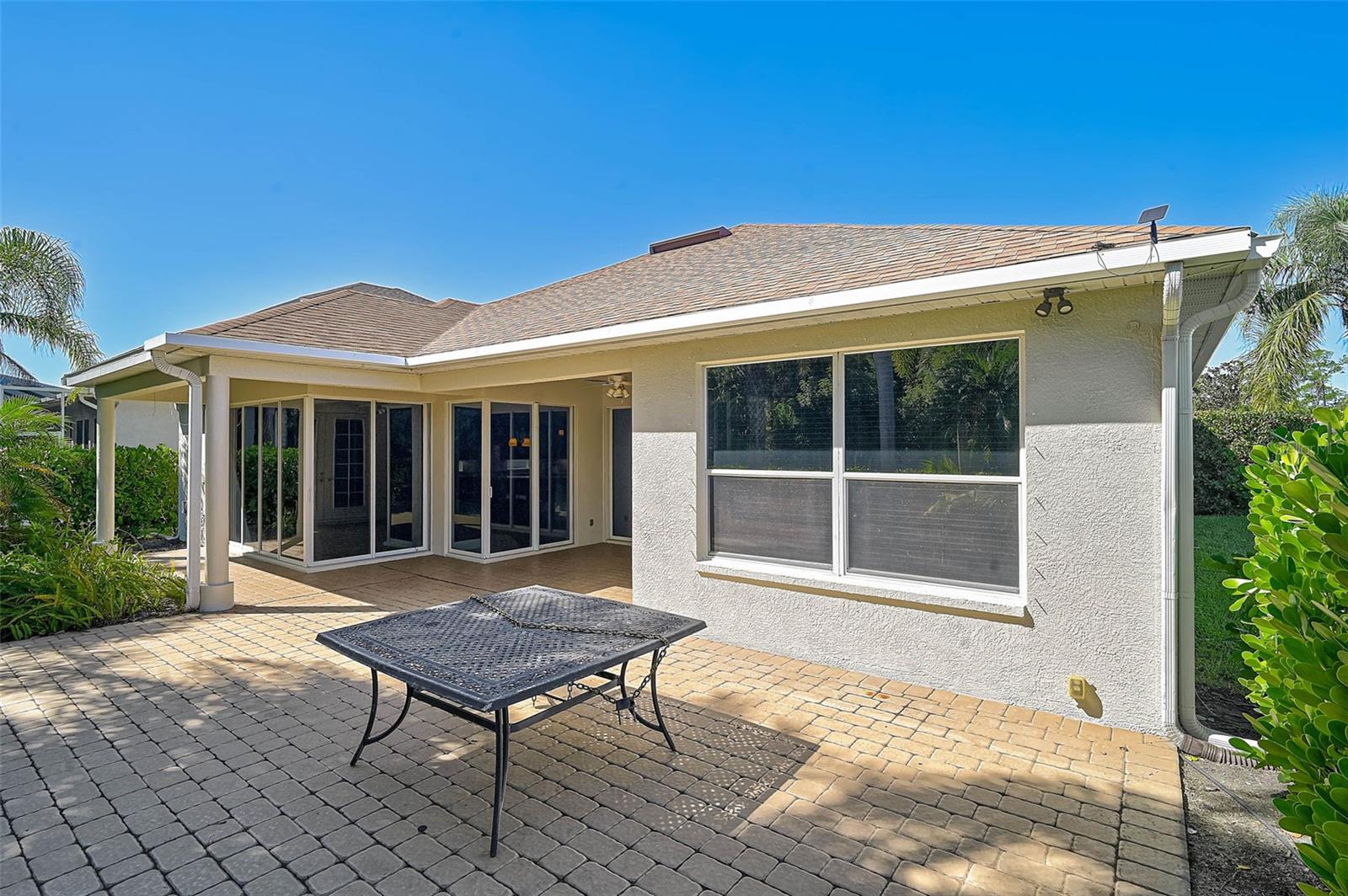 ASHLEY TRACE AT UNIVERSITY PLACE - Residential