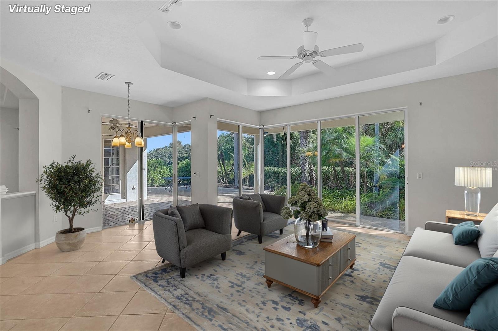 ASHLEY TRACE AT UNIVERSITY PLACE - Residential