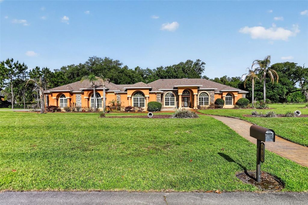 Photo of 10107 Tween Waters Street, Clermont, FL 34715 (MLS # G5110610)