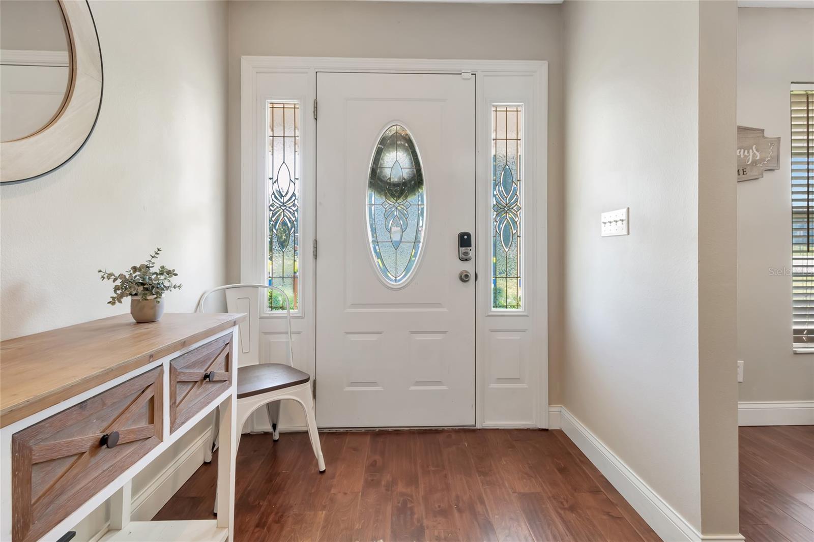 VALENCIA SHORES - Residential