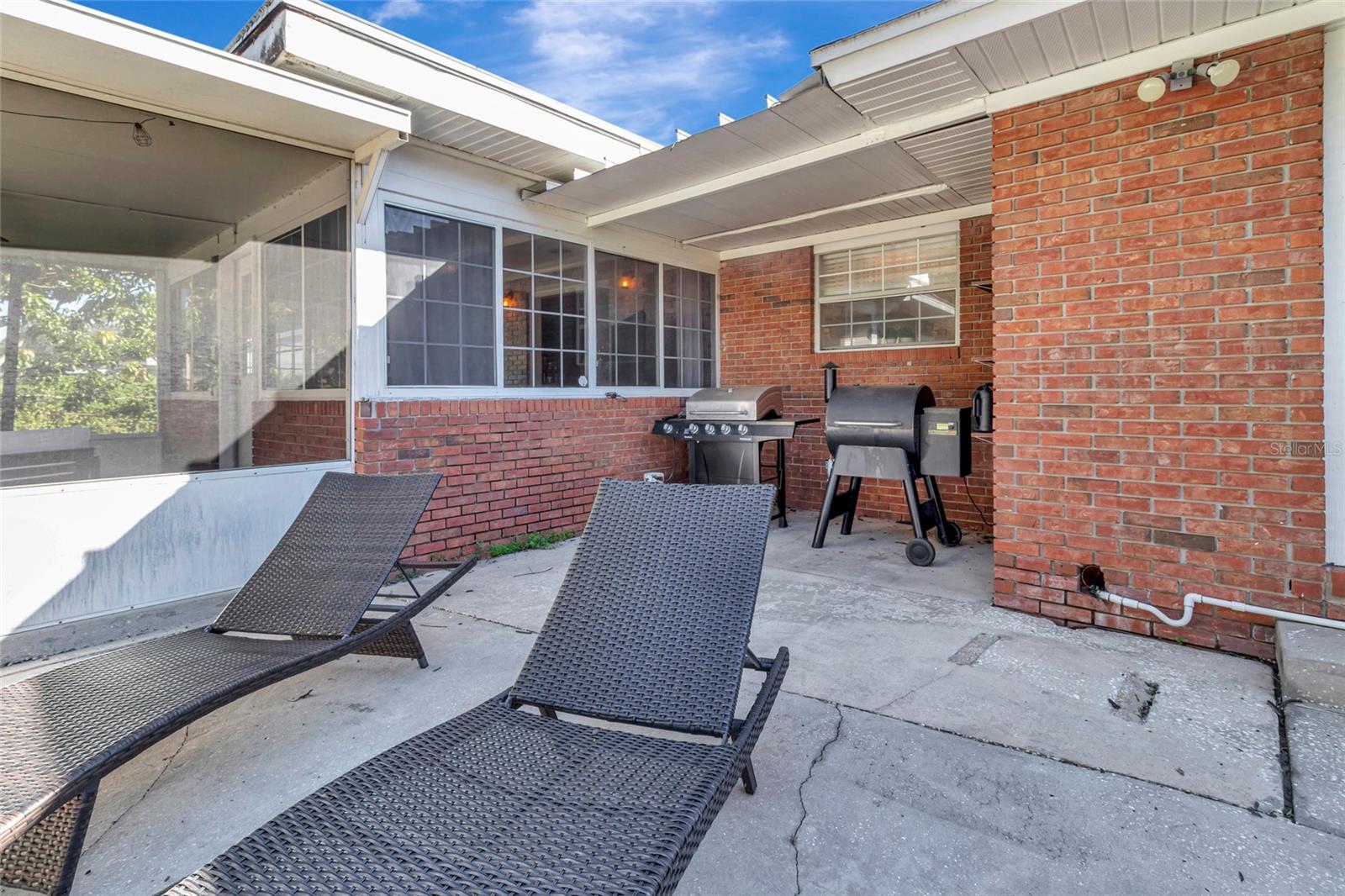 VALENCIA SHORES - Residential