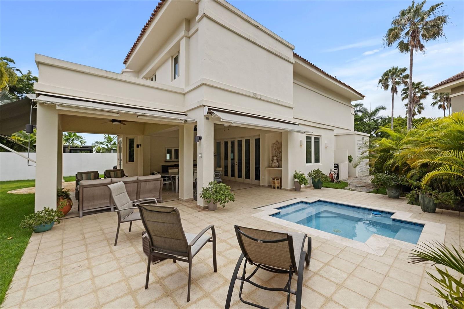 DORADO BEACH EAST - Residential